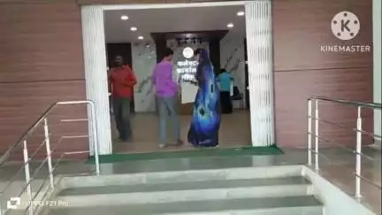 नीमच नगर: नीमच: ज्ञानोदय हॉस्पिटल में आयुष्मान कार्ड से इलाज न होने पर परिजन ने कलेक्टर से की शिकायत