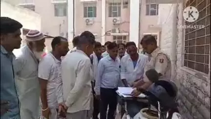 डीडवाना: बड़ी बेरी में 28 वर्षीय युवक की खेजड़ी से गिरने से हुई मौत, खेजड़ी पर चढ़ना बना युवक के लिए मौत का काल