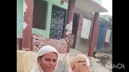 मोहम्मदी: महिलाओं ने आंगनवाड़ी पर गंभीर आरोप लगाए, कहा- बच्चों को नहीं दिया जा रहा पोषाहार, गांव कठिघरा, पोस्ट बनकागाव का मामला