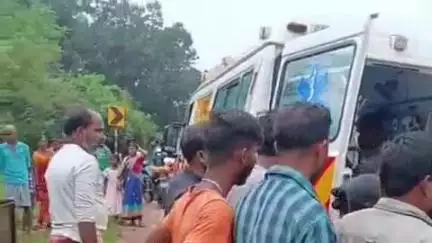 କେନ୍ଦୁଝର ସହର: କାଞ୍ଜିପାଣି ନିକଟରେ ସଡ଼କ ଦୁର୍ଘଟଣା, 
ଜଣେ ମୃତ ଜଣେ ଗୁରୁତର