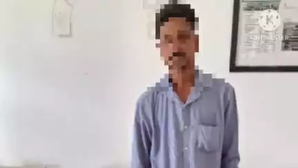 सिसई: पुसो थाना पुलिस ने 2011 के केस के वारंटी को गिरफ्तार कर गुमला जेल भेजा