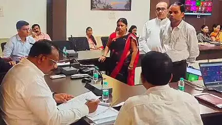 लांजी: ग्राम नेवरवाही में खेत में काम करते समय करंट से मौत, पिता ने लगाई गुहार, कलेक्टर ने दिए कार्यवाही के निर्देश