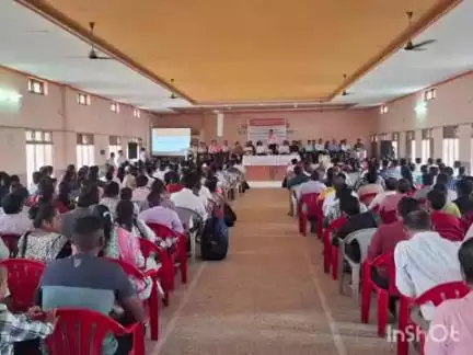 દાહોદ: શહેરમાં બિન સરકારી ઉચ્ચત્તર માધ્યમિક શિક્ષણ સહાયક ભરતી-2025 અંતર્ગત ભલામણ પત્ર અને નિમણૂક હુકમ વિતરણ સમારોહ યોજાયો