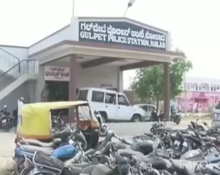 ಕೋಲಾರ: ನ್ಯಾಯಾಲಯಕ್ಕೆ ನಕಲಿ ದಾಖಲೆ ನೀಡಿ, ಆರೋಪಿಗಳಿಗೆ ಜಾಮೀನು ಕೊಡಿಸುತ್ತಿದ್ದ ಆರೋಪಿ ಬಂಧಿಸಿದ ಗಲ್‌ಪೇಟೆ ಪೊಲೀಸರು