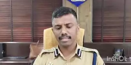 उत्तर सोलापूर: रात्री १० वाजेनंतर विनाकारण फिरणाऱ्यांवर होणार कारवाई, पोलीस आयुक्त एम. राजकुमार यांची गांधी नगर येथे माहिती