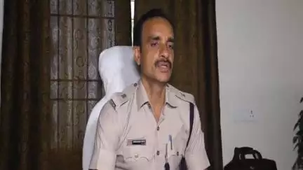 ଭୁବନେଶ୍ବର ମ୍ୟୁନିସିପାଲଟି କର୍ପୋରେସନ: ରାଜଧାନୀରେ ସମସ୍ତ ବାରରେ କଡା କଡୀ ହେବ ଯାଞ୍ଚ, ବିଜେବି ନଗର ଅଫିସରେ ଅବକାରୀ ସୁପରିଟେଣ୍ଡେଣ୍ଟ ଦେବାଶିଷ ପଟେଲ ରଖିଲେ ପ୍ରତିକ୍ରିୟା