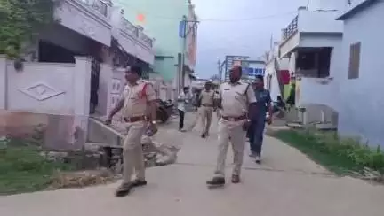 గిద్దలూరు: కంభం మండలం లింగోజిపల్లి గ్రామంలో 3 సంవత్సరాల బాలుడు అదృశ్యం, దర్యాప్తు చేపట్టిన పోలీసులు