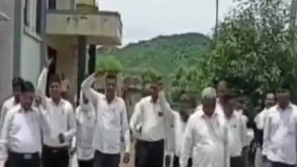 भाबरू के वकीलों ने न्यायिक कार्यों का किया बहिष्कार