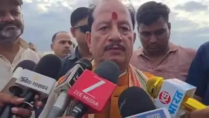 बेगूसराय: बिहार के उपमुख्यमंत्री विजय सिन्हा बेगूसराय पहुंचे, महिलाओं के आरक्षण पर कही बड़ी बात