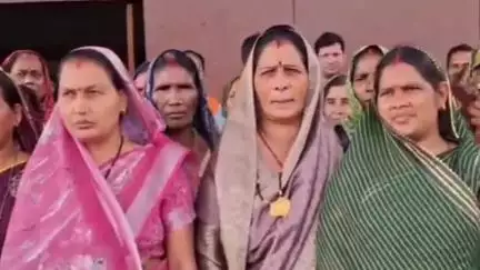 साजा: ग्राम मुड़पार में निर्माणधीन स्टील फैक्ट्री बंद कराने के लिए कलेक्टर को ज्ञापन सौंपा, 13 जुलाई को चक्का जाम