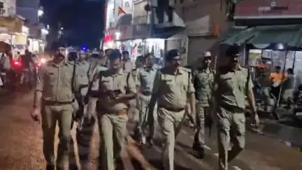 छतरपुर नगर: नवागत सीएसपी अरुण कुमार सोनी ने की पैदल पेट्रोलिंग, अपराध नियंत्रण पर दिया ज़ोर