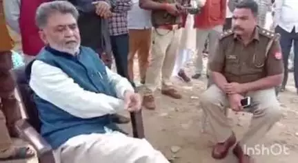 औरैया: दोहरे हत्याकांड में नामजद सपा के पूर्व एमएलसी और उनके भाई सहित 11 आरोपियों की कोर्ट में पेशी