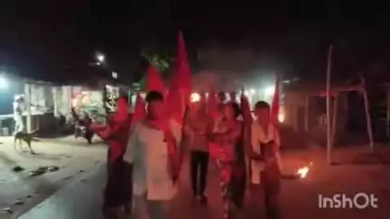 कुंडहित: देशव्यापी हड़ताल को सफल बनाने के लिए भाकपा माले एवं झामस ने निकाला मशाल जुलूस