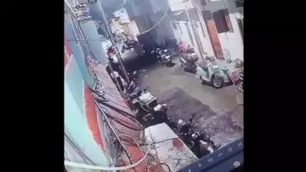 इंदौर: एरोड्रम क्षेत्र: पुलिस ने दो आपराधिक घटनाओं में फरार दो बदमाशों को किया गिरफ्तार