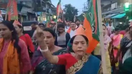 কমলপুর: বামপন্থী বনধের বিরুদ্ধে কমলপুরে বিজেপি ও বিএমএস-এর পৃথক প্রতিবাদ মিছিল