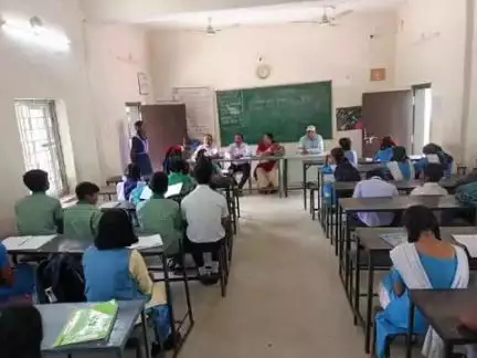 ସୁନ୍ଦରଗଡ ସହର: ସୁନ୍ଦରଗଡ ଟାଉନ ହାଇ ସ୍କୁଲ ରେ ଓଡ଼ିଶା ସାହିତ୍ୟ ଏକାଡେ଼ମୀ ର ପ୍ରତିଷ୍ଠା ଦିବସ ଉପଲକ୍ଷେ ବିଭିନ୍ନ  ପ୍ରତିଯୋଗିତା ଅନୁଷ୍ଠିତ ହୋଇଯାଇଛି।