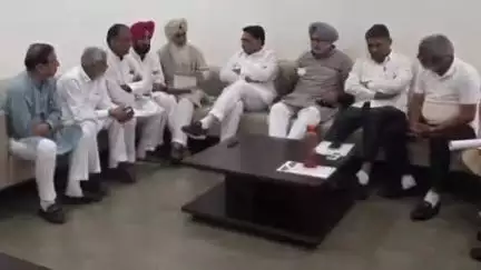 श्रीगंगानगर भाजपा प्रतिनिधि मंडल ने जयपुर में सिंचाई मंत्री सुरेश रावत से की मुलाकात