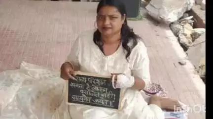 अल्मोड़ा: एसएसजे विवि में अतिथि व्याख्याताओं ने किया धरना प्रदर्शन, कुलपति ने प्रदर्शनकारियों से वार्ता कर उनकी समस्याएं सुनी