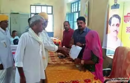 भीनमाल: जालौर में पंडित दीनदयाल उपाध्याय अंत्योदय संबल पखवाड़े के दौरान आज 19 ग्राम पंचायतों में शिविर आयोजित हुए