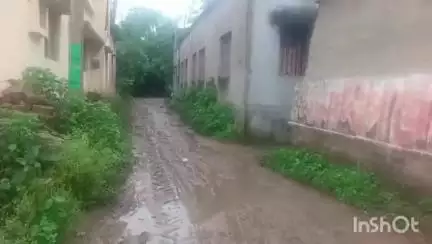 পান্ডুয়া: ইটাচুনা খন্নান গ্রাম পঞ্চায়েতের অন্তর্গত মাতব্বরপুর গ্রামের রাস্তা দীর্ঘদিন ধরে বেহাল অভিযোগ স্থানীয়দের#jansamasya
