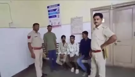 बांसवाड़ा: बरगडियापाड़ा गांव में नाबालिग पर चाकू से हमला, 5 आरोपी गिरफ्तार, मेडिकल के बाद न्यायालय में पेश किया गया