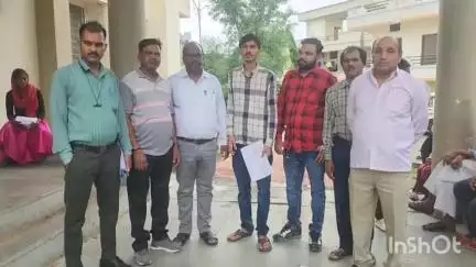 विदिशा: सिरोंज के रॉयल सिटी के रहवासियों ने जनसुनवाई में लगाई गुहार