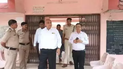 मझोली: जनपद पंचायत मझौली: जनपद सदस्य क्षेत्र क्रमांक 5 में निर्वाचन प्रक्रिया शुरू, जांच के लिए पहुंचे प्रेक्षक