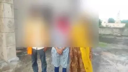 अकलेरा: अकलेरा थाने में दुष्कर्म का मामला दर्ज होने के बाद पीड़िता ने मिनी सचिवालय में दिया ज्ञापन