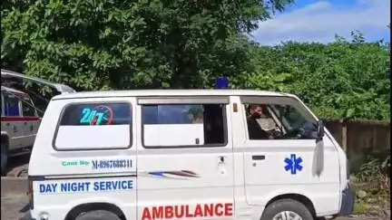 সীতাই: কাজলিকুড়ায় পূজার আমন্ত্রণ রক্ষায় মাসির বাড়িতে এসে মদ্যপানে বাধা দেওয়ায় অভিমানে আত্মঘাতী হল এক কিশোর