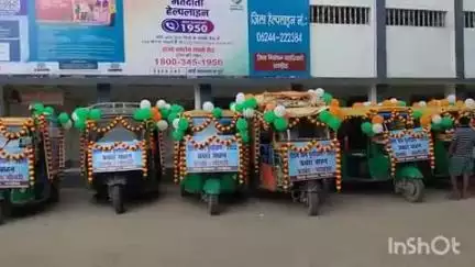 खगड़िया: जिलाधिकारी ने विशेष मतदाता पुनरीक्षण प्रचार वाहन को हरी झंडी दिखाई, क्षेत्र में प्रचार के लिए रवाना