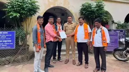 कन्नड: राज्य सरकारच्या दडपशाही विरोधात मनसेच्या वतीने कन्नड शहर पोलिस निरीक्षकांना निवेदन