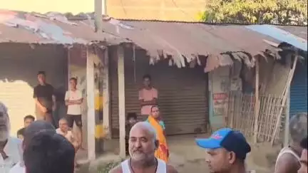 जोकीहाट: जोकीहाट वार्ड संख्या 2 में असामाजिक तत्वों द्वारा पत्थर फेंकने के मामले में 12 नामजद और 200 से अधिक अज्ञात पर मामला दर्ज