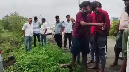गोहरगंज: दाहोद-मंडीदीप रोड पर तेज रफ्तार बोलेरो पलटी, टला बड़ा हादसा