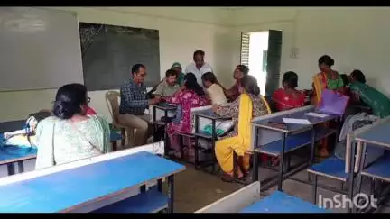 गोपीकांदर: दुर्गापुर संकुल में प्रधानाध्यापकों व सहायक शिक्षकों को दिया गया एक दिवसीय प्रशिक्षण