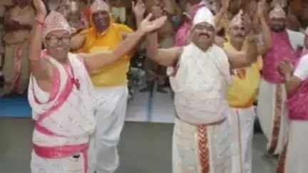 सुसनेर: अष्टान्हिका महापर्व: श्री त्रिमूर्ति मंदिर में सिद्धचक्र मंडल विधान, धर्मलाभ ले रहे समाजजन