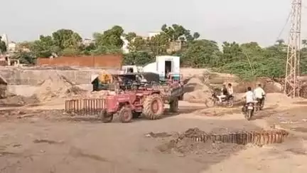 सरवाड़: जावला डाई नदी का पुलिया निर्माण की कछुवा चाल से लोगों को हो रही है भारी परेशानी, लोगों ने जताया रोष #Jansamasya