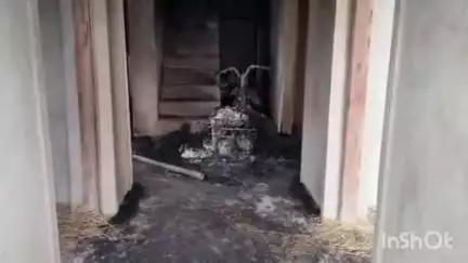बैकुंठपुर: ग्राम जामपानी में नवनिर्मित सुनहरे मकान में लगी आग, पैरावट व स्कूटी जलकर हुई राख