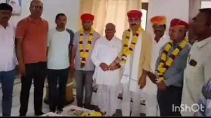 सिरोही: गणपत सिंह राठौर और पवन राठौड़ बने भाजपा जिला महामंत्री, कार्यकर्ताओं ने किया स्वागत, विधायक समाराम गरासिया ने दी बधाई
