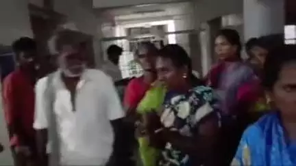 சங்கரன்கோயில்: அரசு மருத்துவமனையில் அடிப்படை வசதி இல்லை என கூறி நோயாளிகள் போராட்டம்