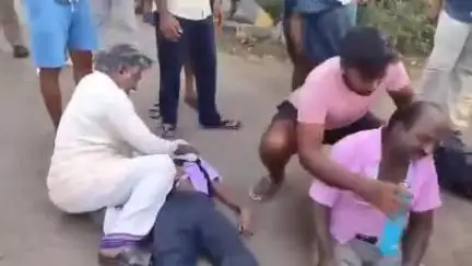 పామర్రు: పామర్రు లో రోడ్డు ప్రమాదంలో టెన్త్ విద్యార్థి మృతి