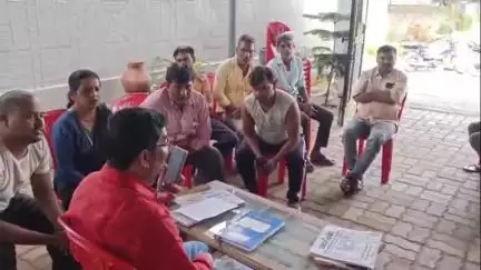 खलारी: विधायक सुरेश कुमार बैठा ने विधानसभा क्षेत्र के लोगों की समस्याएं सुनीं