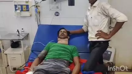 छिबरामऊ: मानपुर निवासी युवक ने पत्नी से विवाद के बाद फांसी लगाकर किया आत्महत्या का प्रयास, परिजनों ने अस्पताल में कराया भर्ती