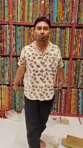धमाकेदार सेल सेल सेल लेडीज सूती व फैंसी कपड़ा मात्र 20 रुपए मीटर आकर्षक कलर सुमन साड़ी सेंटर लूणकरणसर संपर्क,,6378104742