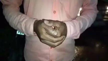 হাবরা ১: একুশে জুলাই উপলক্ষে টাকা না দেওয়ার ব্যবসায়ীকে মারধর, শাসক দলের বিরুদ্ধে অভিযোগ অভিযোগ অস্বীকার শাসকদলের