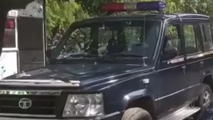 फरेंदा: डड़वार गांव में युवक की संदिग्ध मौत, पिता और भाई को हिरासत में लिया गया