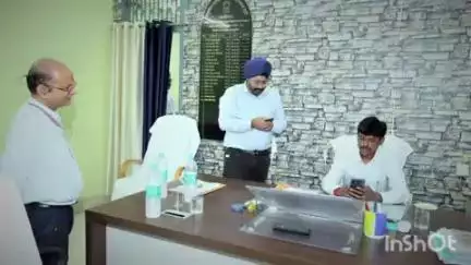 पालीगंज: पटना डीएम ने पालीगंज में मतदाता पुनरीक्षण अभियान की प्रगति का निरीक्षण किया