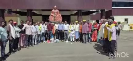 बैकुंठपुर: कोरिया कलेक्टर से वैमा एवं चिरमी की सहकारी समिति में नकली खाद की हुई शिकायत
