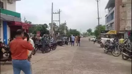 चंदेरी: न्यू बस स्टैंड पर शुरू हुई नपती, तहसीलदार ने कहा - आप इसे किसी भी रूप में मानें