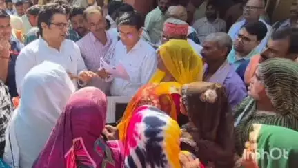 त्योंथर: लखवार में गुणवत्तापूर्ण निर्माण कार्य की मांग को लेकर महिलाओं ने त्यौंथर विधायक सिद्धार्थ तिवारी से की मुलाक़ात