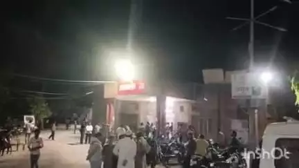 बहराइच: त्रिमुहानी तिराहे के पास सड़क हादसे में युवती की मौत, पुलिस जांच में जुटी